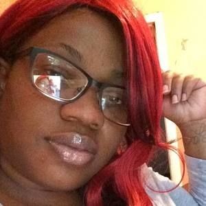 Meet your Posher, Lynette